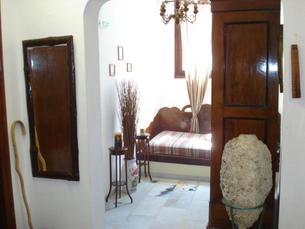 Pension Lagoudera Naxos City エクステリア 写真