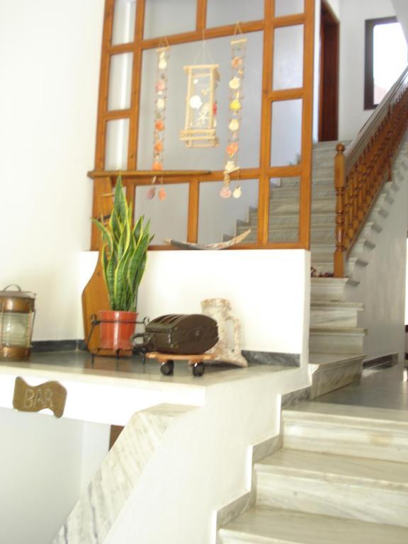 Pension Lagoudera Naxos City エクステリア 写真
